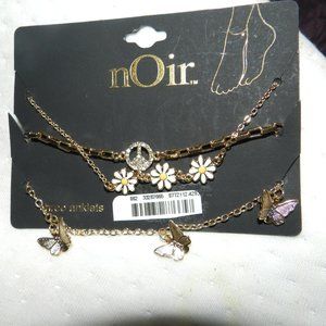 Noir Charm Anklets 3 Pc Set 🌼Daisies🦋Butterflies ☮️Peace sign set 🆕/NWT!